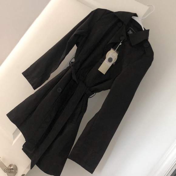 Black trench with zipper sleeves - Picture 4 of 7